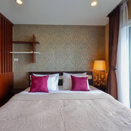 Luxury Living In Heart Of Nimman Apartment Чиангмай Екстериор снимка